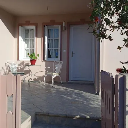 Andros Lighthouse Apartments Mesaria  Esterno foto